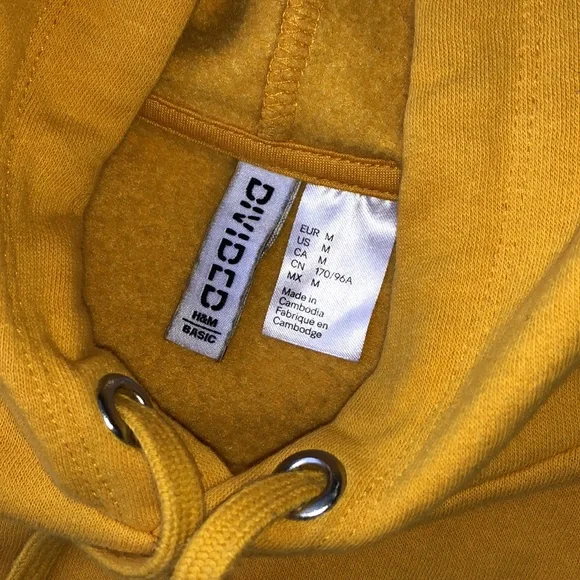 H&M Cropped Mustard Yellow Hoodie - Picture 4 of 5